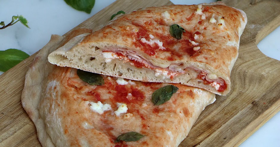 Pizza Calzone