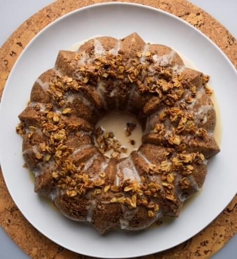 Cardamom and Apple Cake with Oat Flour