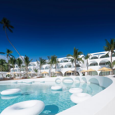 5. SALA Samui Chaweng Beach Resort