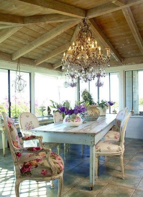Modern Vintage Fusion: Vintage Farmhouse Kitchen