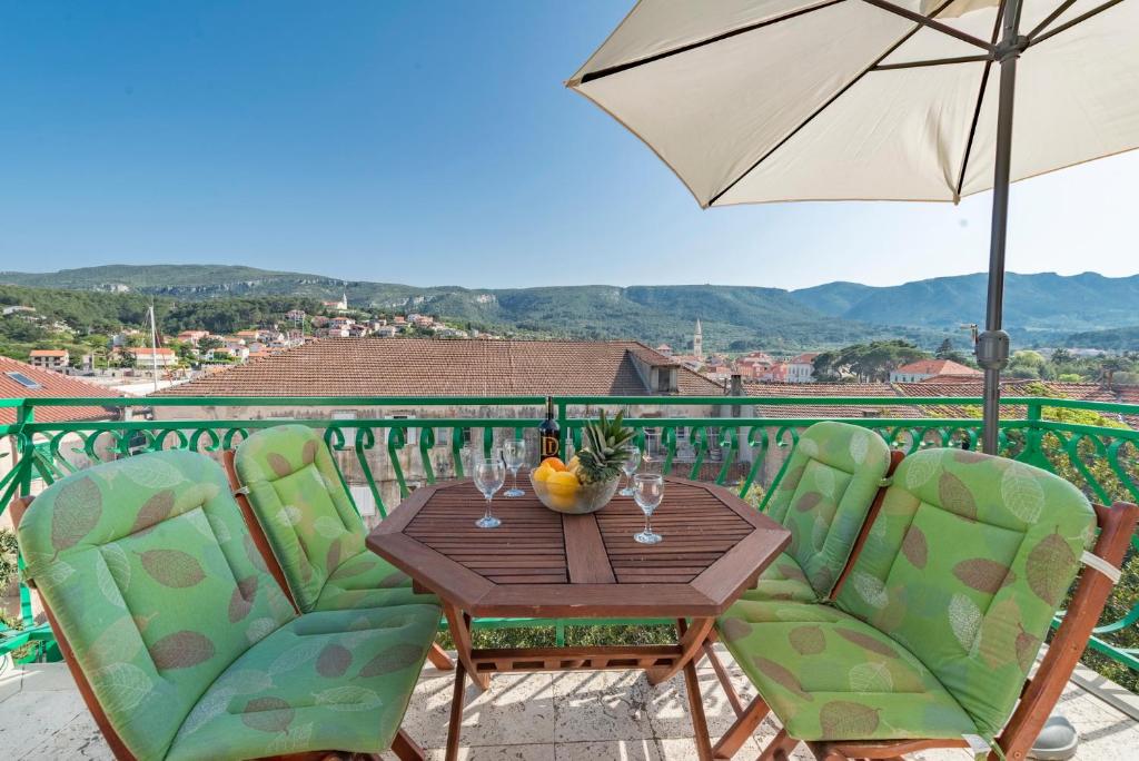 Apartment Jelsa Oasis