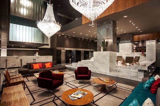 Hotel H