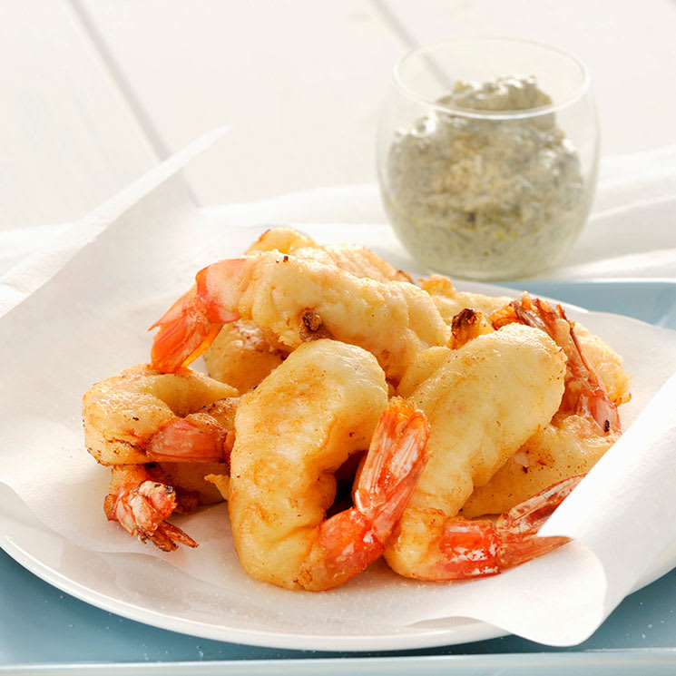 Gambas en gabardina con salsa de yogur y menta