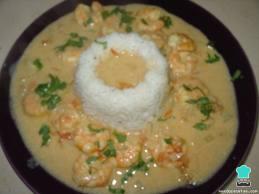 Gambas a la plancha con salsa de coco y curry