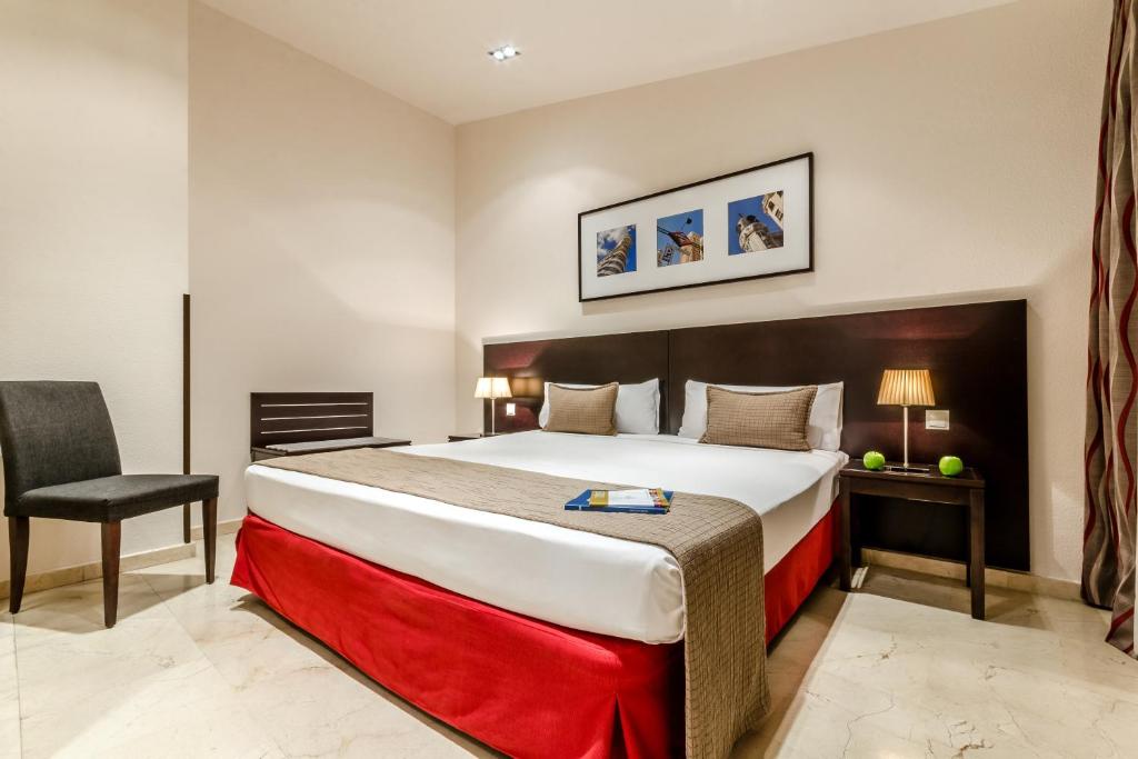 Hotel Exe Suites Prado