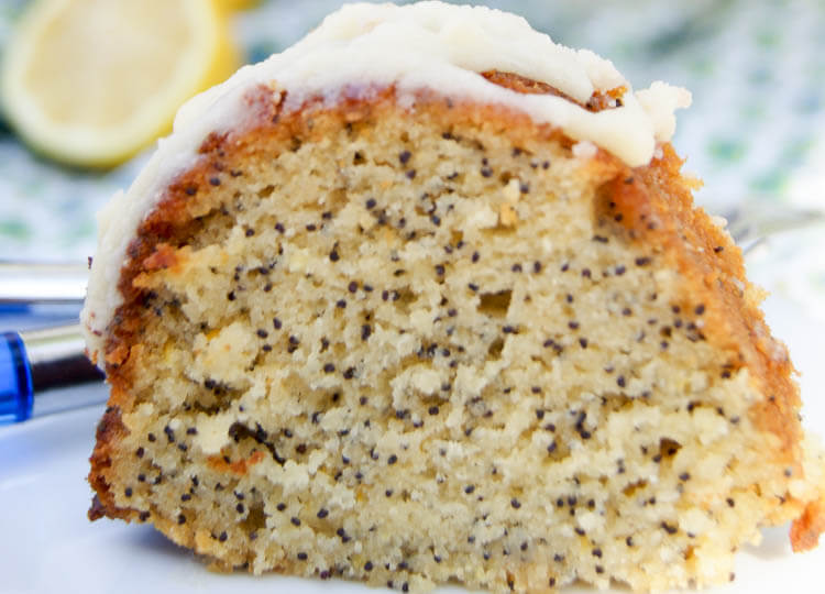 Paleo Lemon Poppy Seed Cake