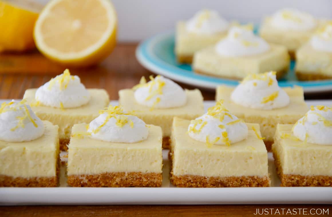 Lemon Cheesecake Bars