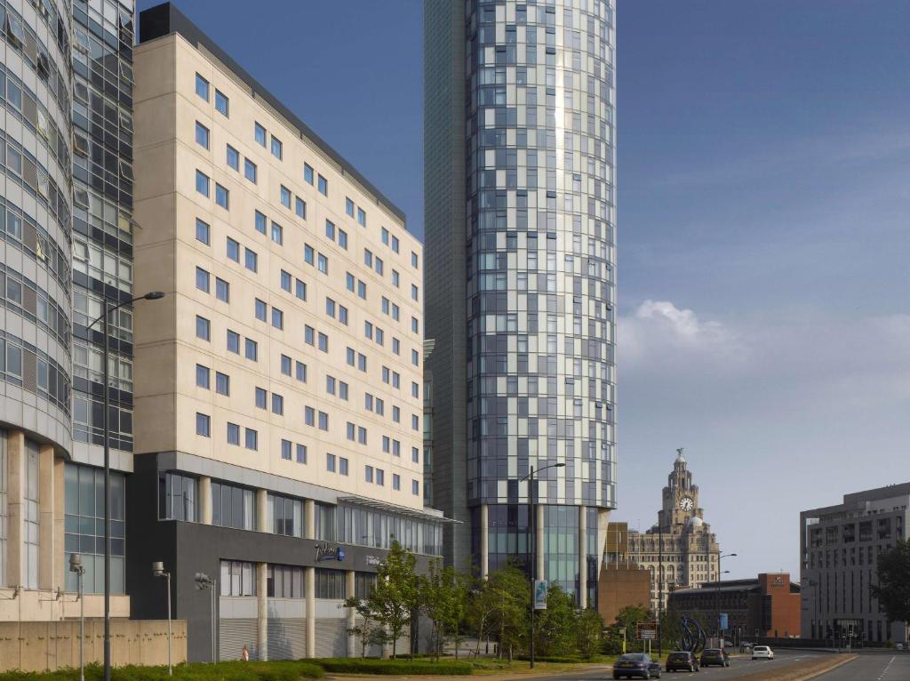 7. Radisson Blu Hotel, Liverpool