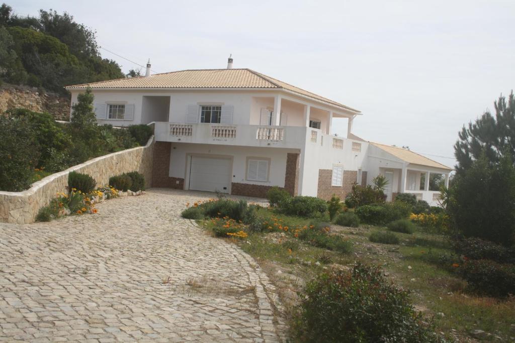 Rustic Villa with Sea Views