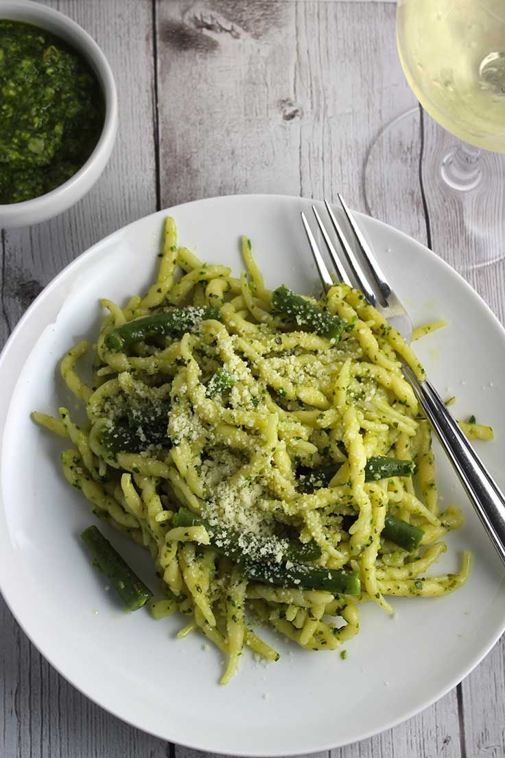Pesto Genovese con almendras