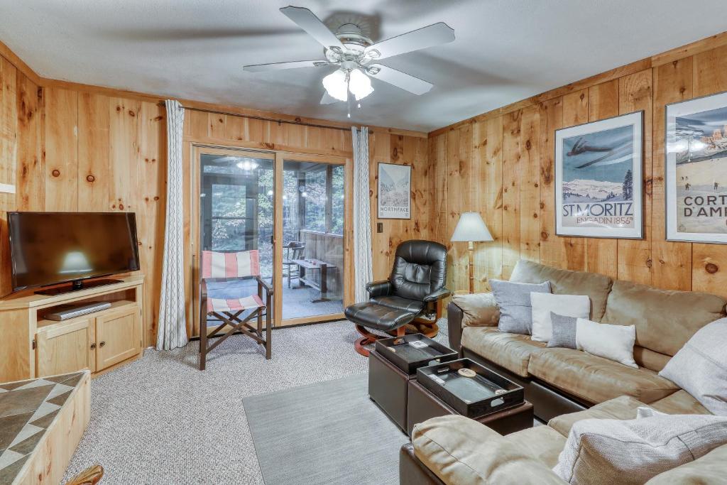 Rustic Retreat Resort