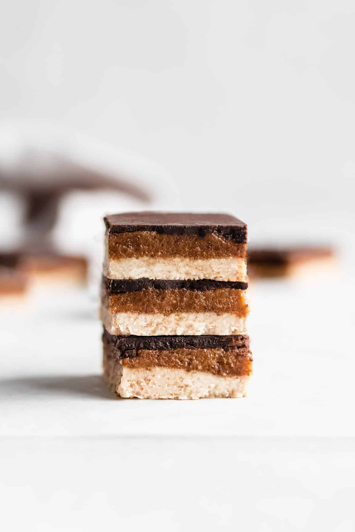 Raw Salted Caramel Cake