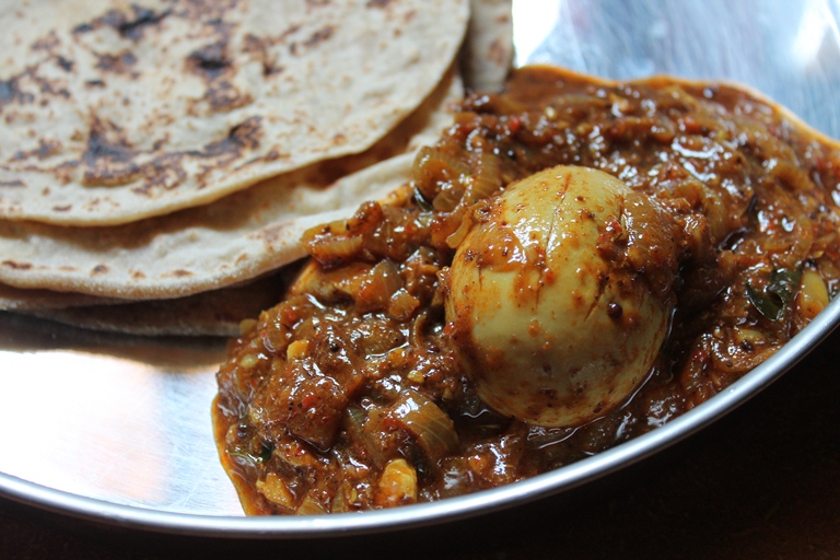 Chettinadu Egg Masala