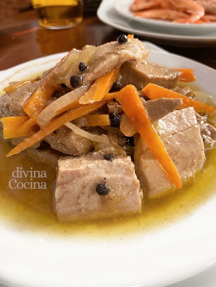 Bonito en escabeche - Receta fácil y rápida