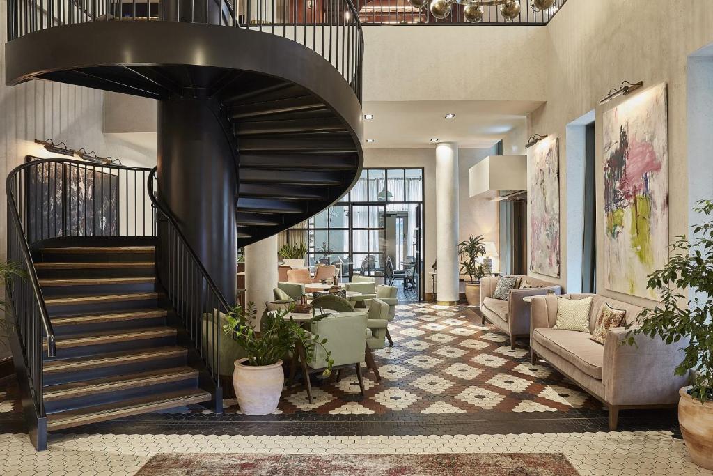 The Tamburlaine Hotel