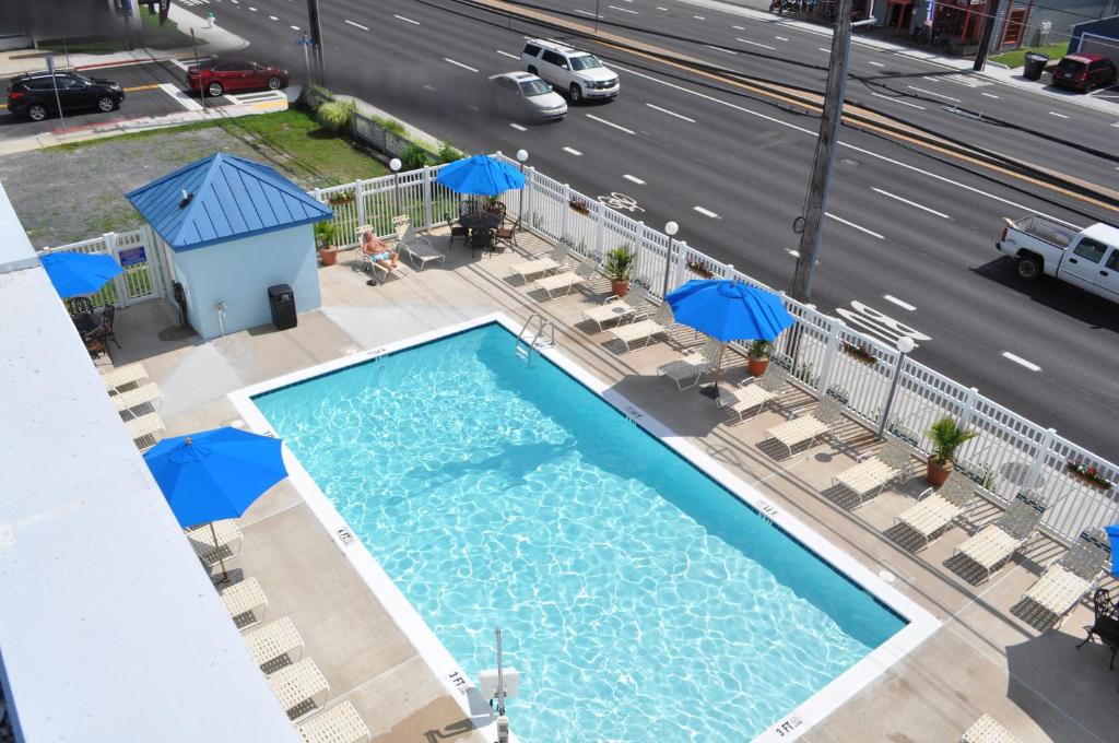 Coastal Inn