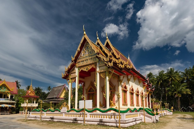 Templo Wat Kiri Wongkaram