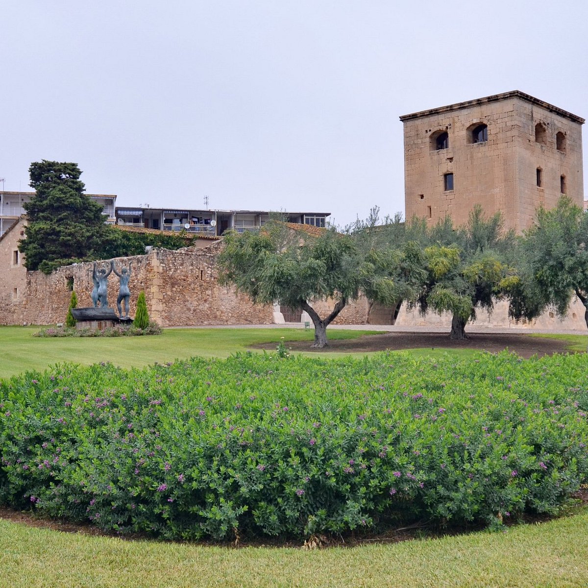Historic Sites: Torre Vella and Torre de Salou