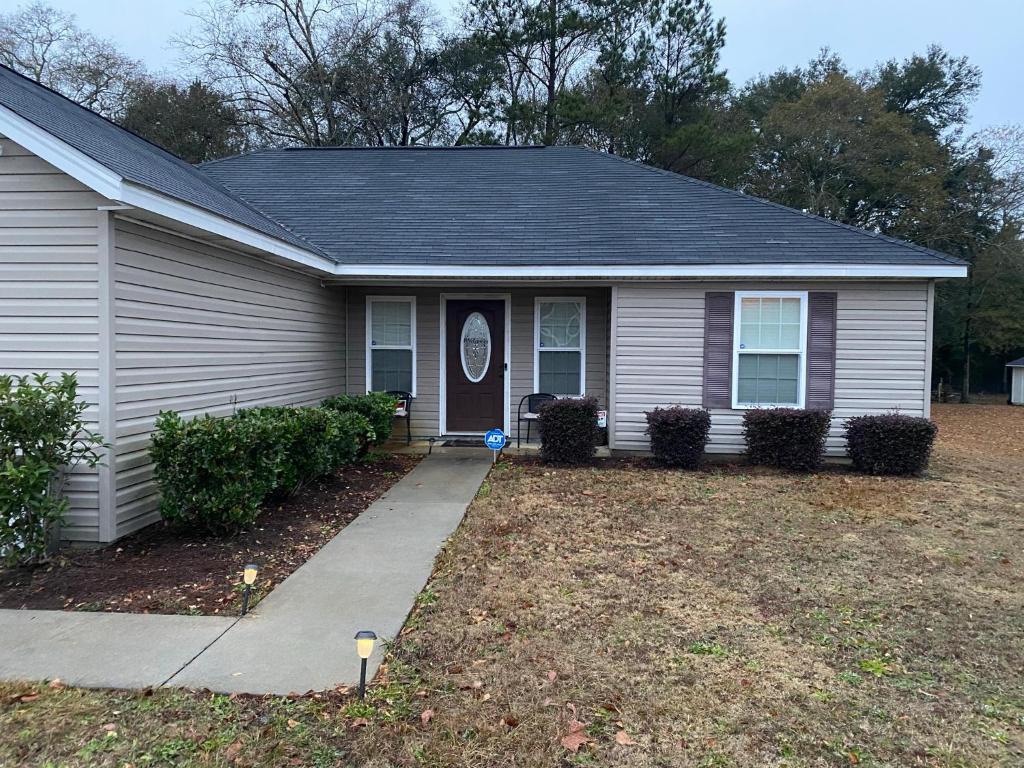 Floral Inn: A Home Away from Home for Families