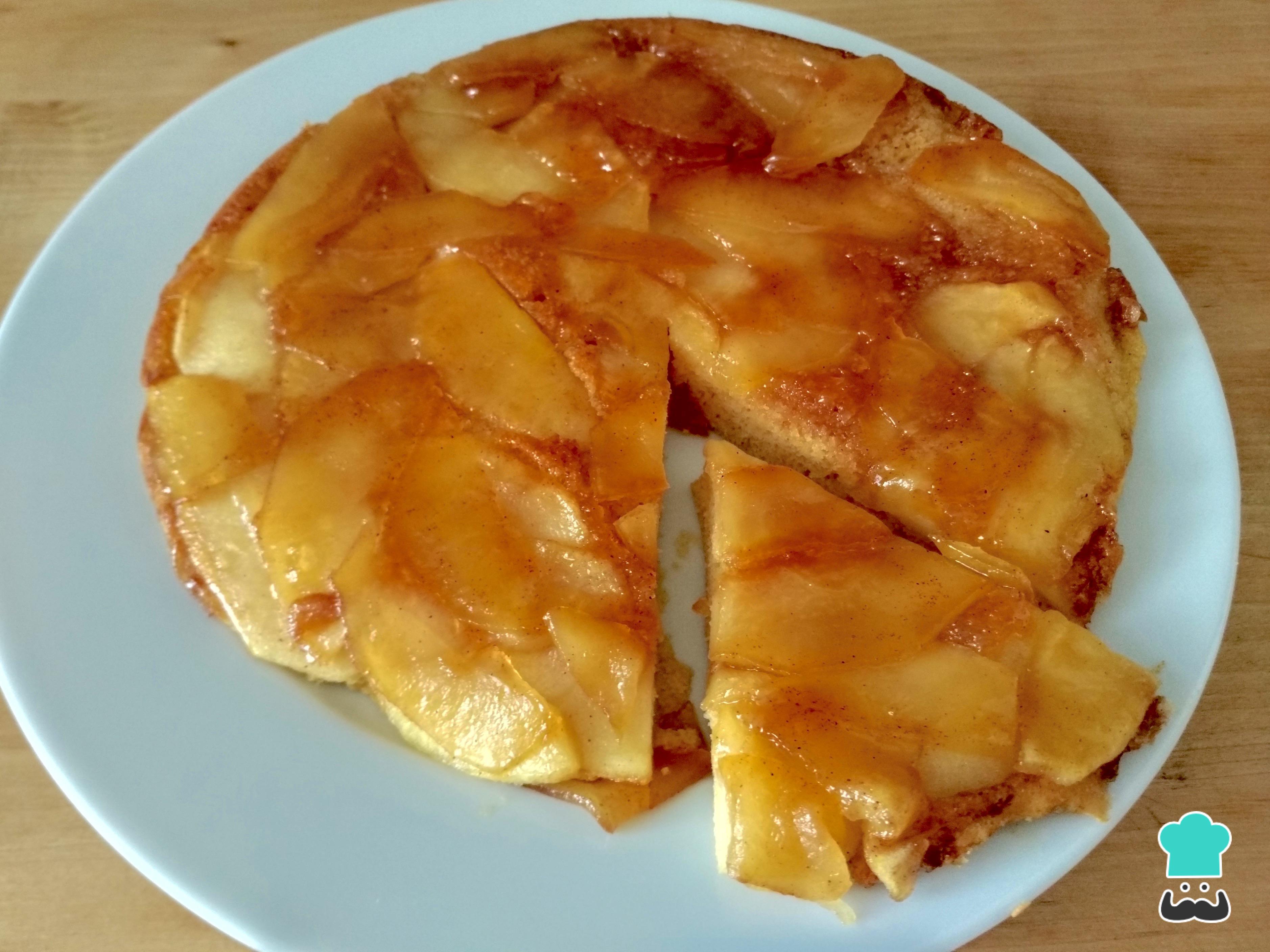 Coca de manzana con hojaldre