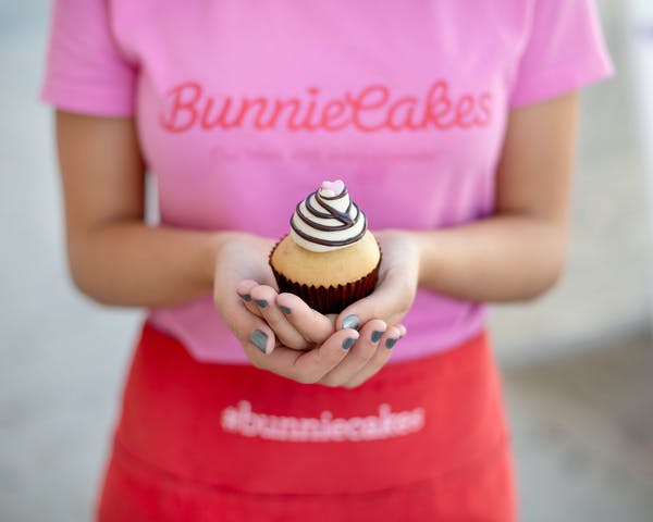 Bunnie Cakes Studio