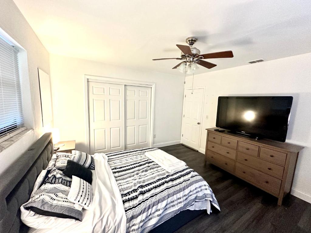 5. Sunset Haven Retreat