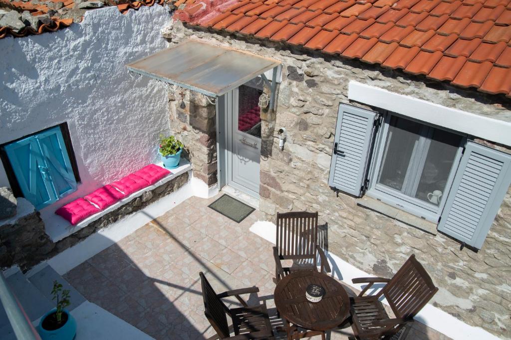 Traditional Stone House in Tisno