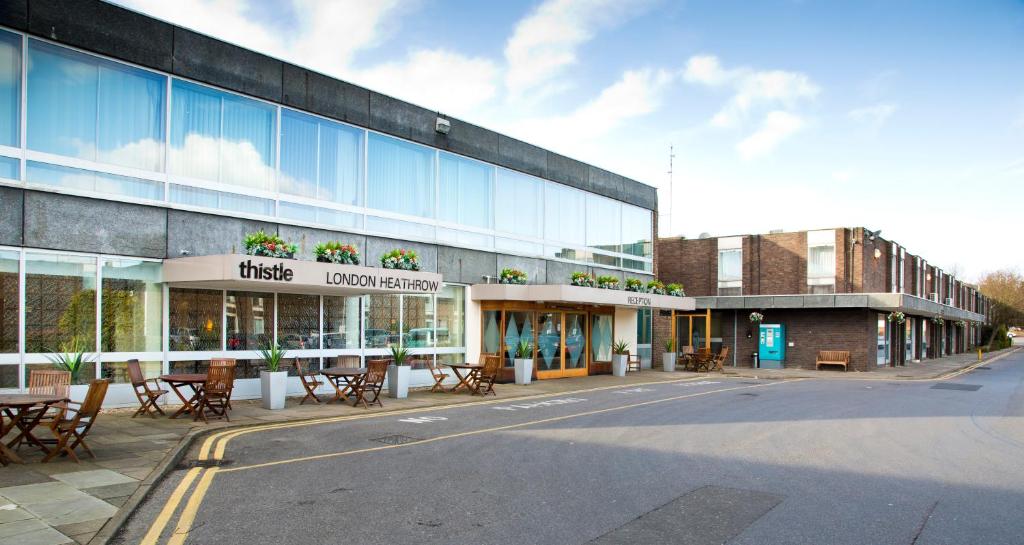 10. Thistle London Heathrow Terminal 5