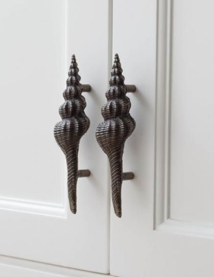 Beachy Cabinet Hardware