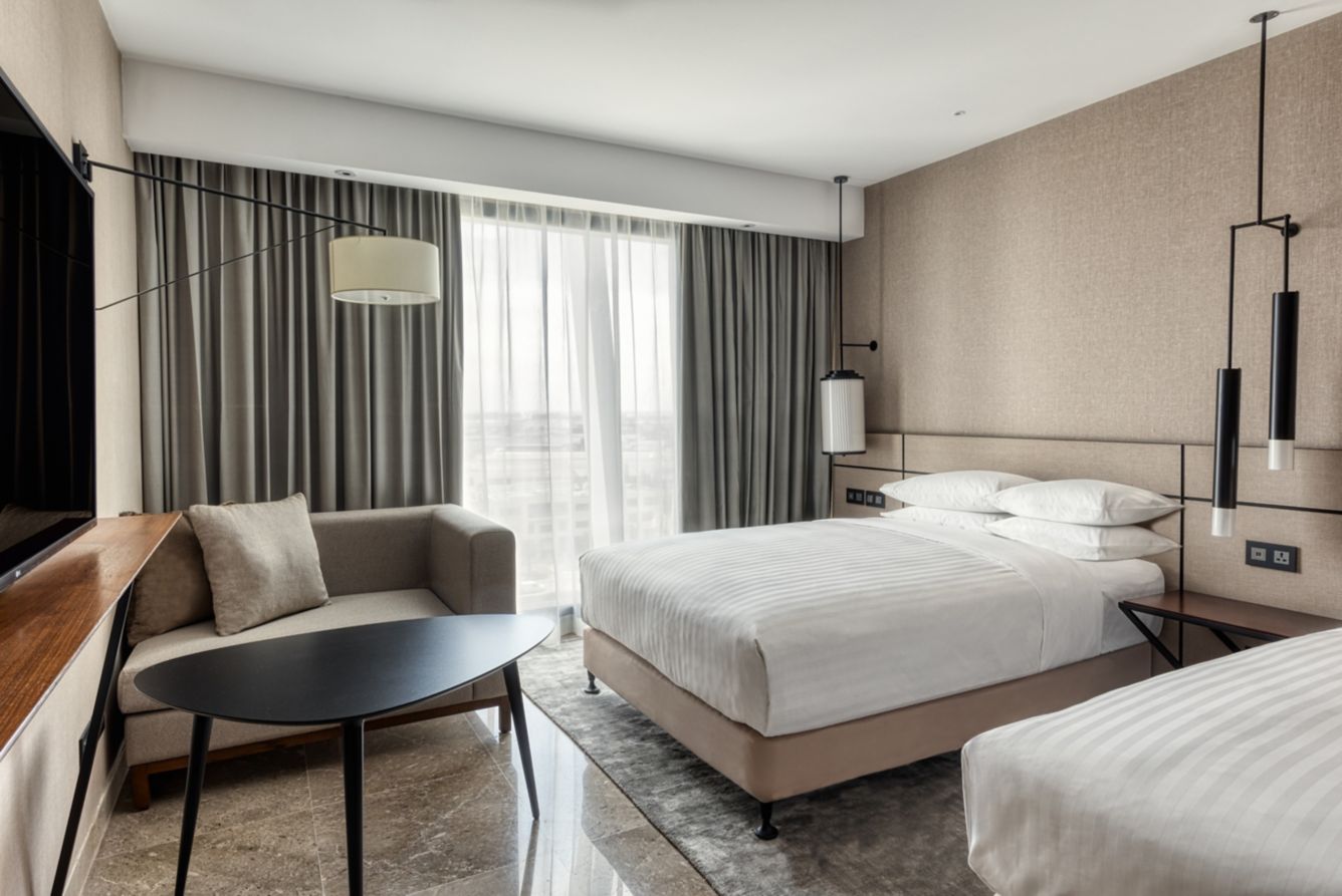 Hotel F