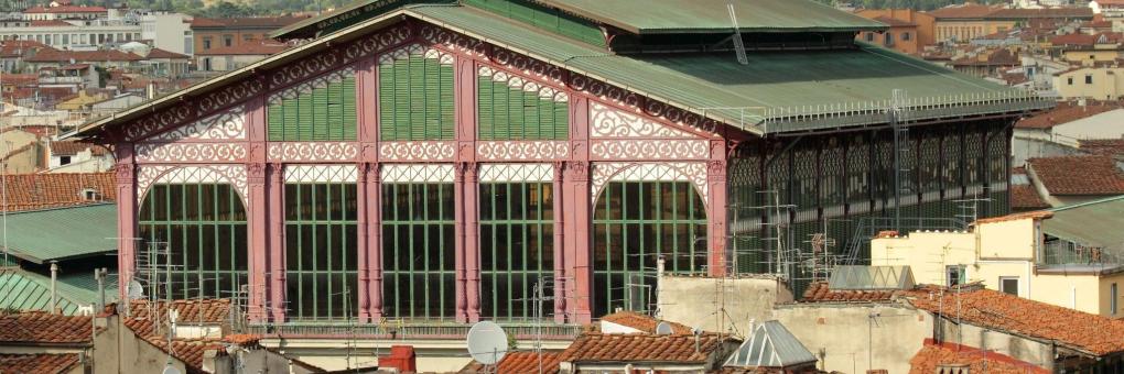 Explore the San Lorenzo Market
