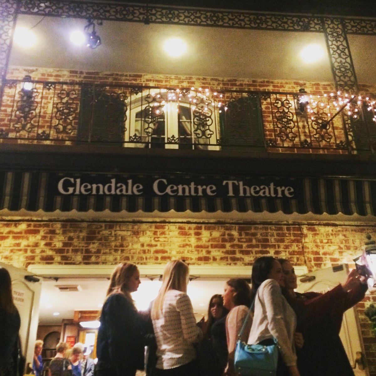 Visit the Glendale Centre Theatre