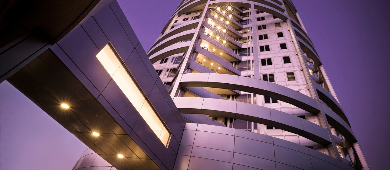 Spacious Penthouse with Panoramic Views