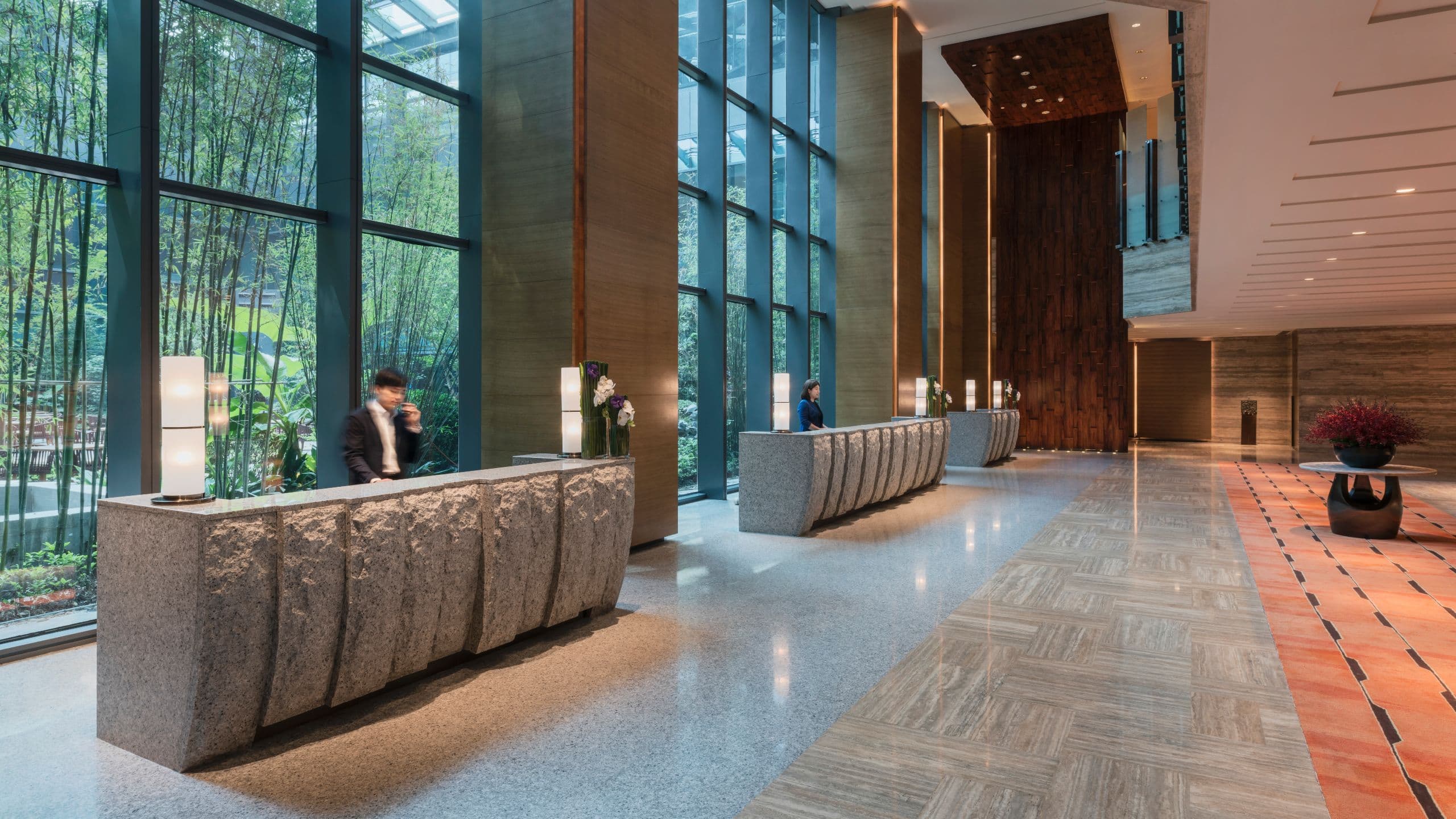 Hyatt Regency Shanghai, Wujiaochang