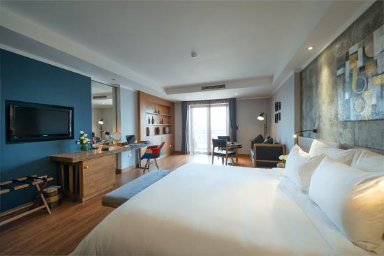 4. Hanoi La Siesta Hotel Trendy