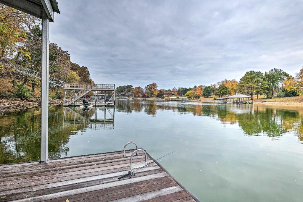 Spacious Villa with Private Dock