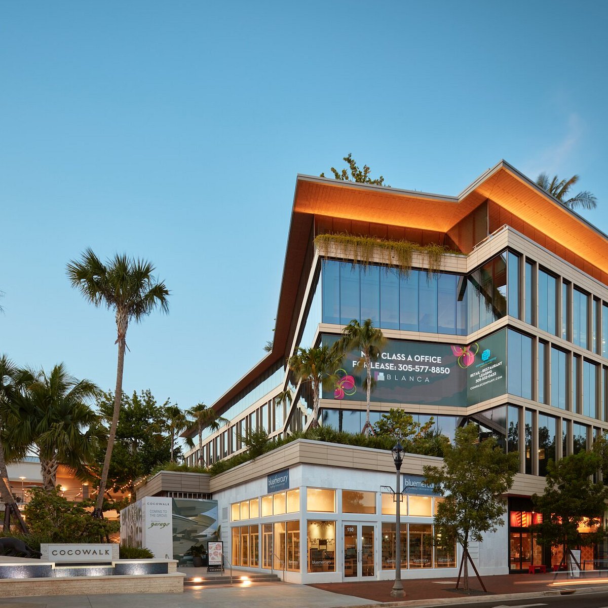 CocoWalk Shopping and Dining