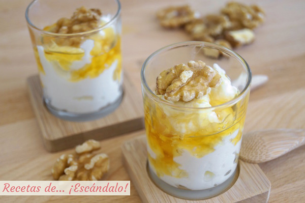 Galletas de mel i mató con nueces