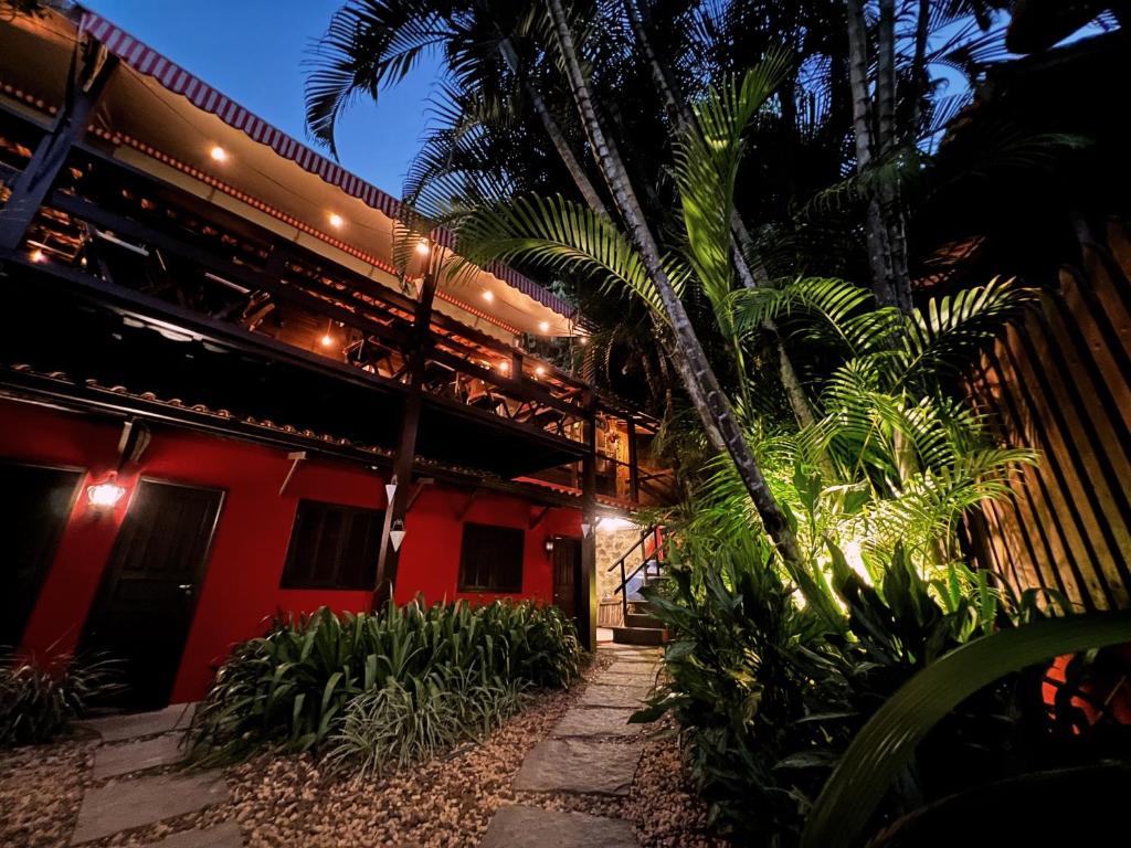 Paloma Riverside Hotel & Restaurant