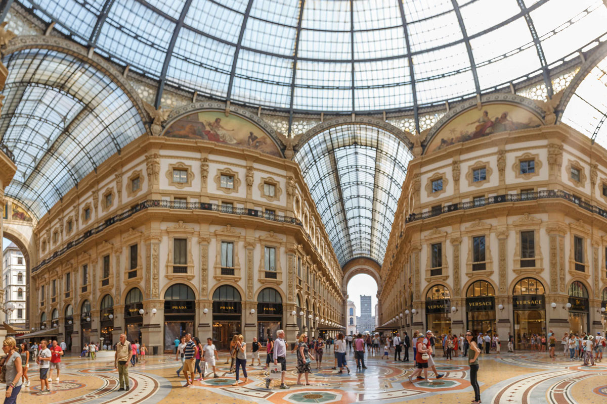 Compra en la Galleria Vittorio Emanuele II