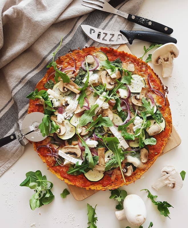Pizza Napolitana con Thermomix - Receta con Calabacín y Queso de Cabra
