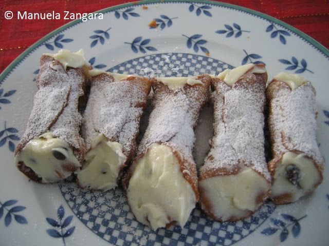 Cannoli Siciliano de Frutas