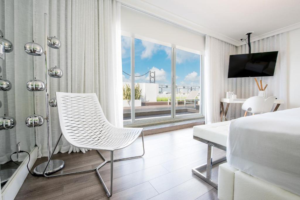 The New President Hotel