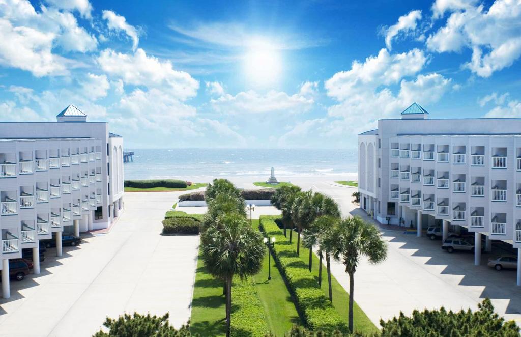 Beachfront Suites