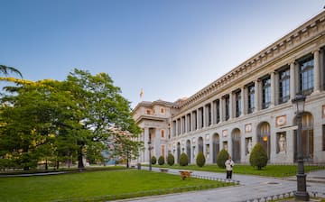 Budget-Friendly Apartment near Prado Museum