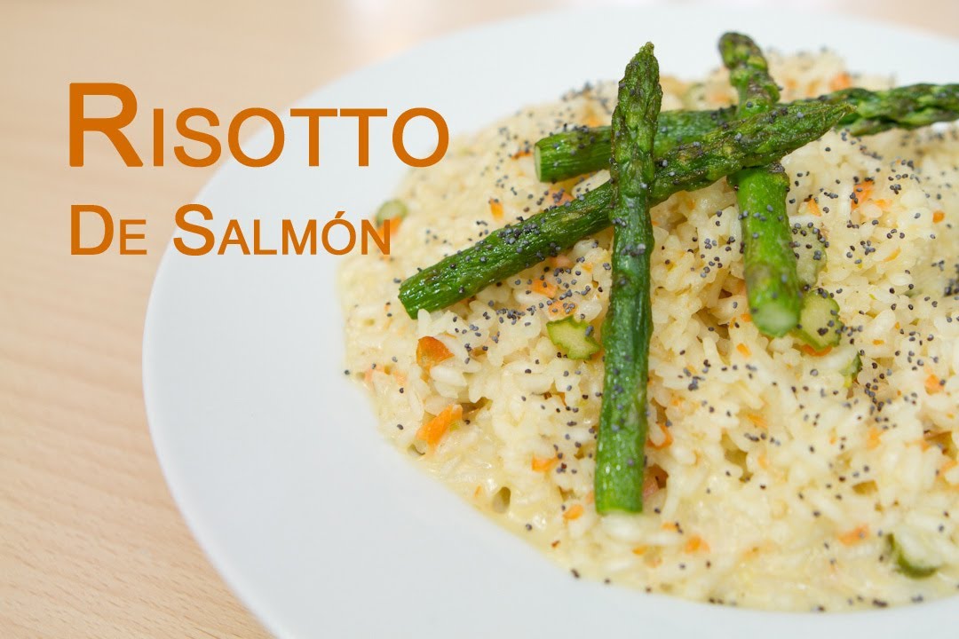 Risotto de espárragos verdes y salmón ahumado