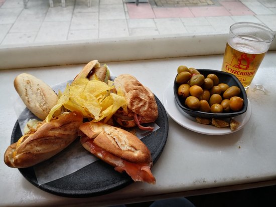 Cervecería 100 Montaditos