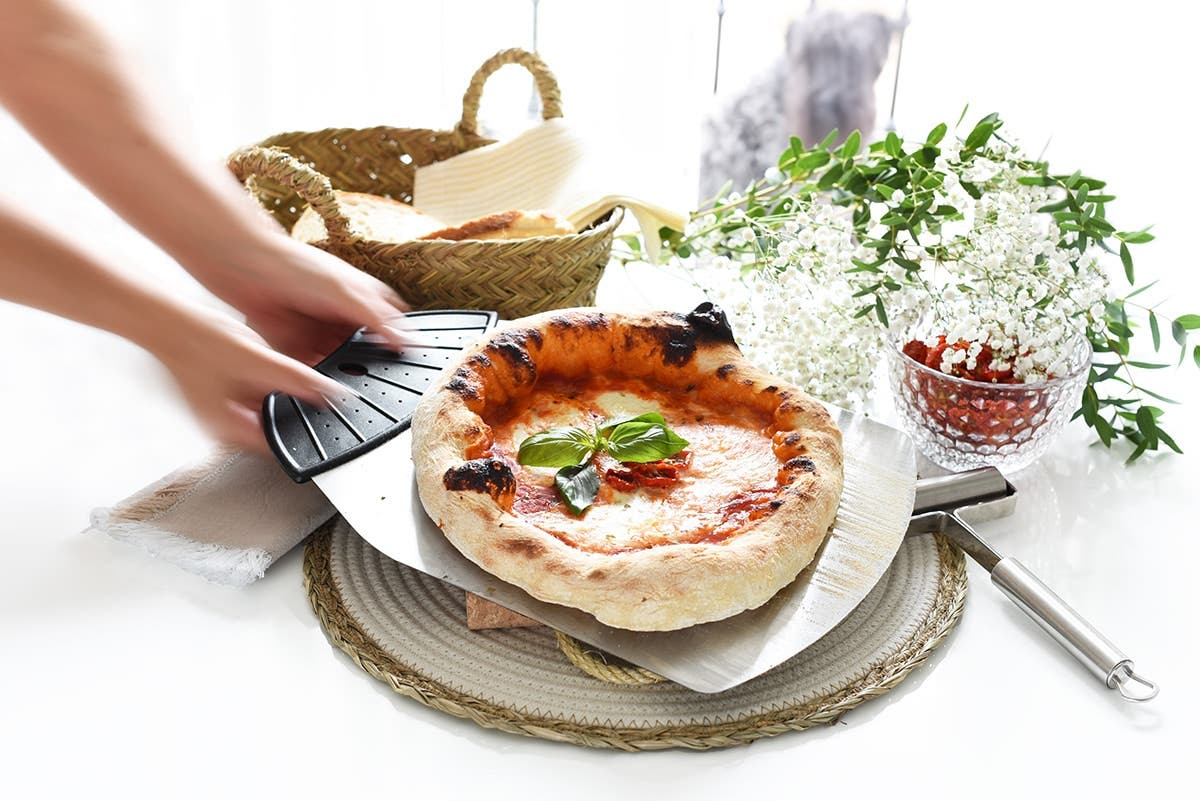 Pizza Napolitana con Thermomix - Receta con Harina Integral