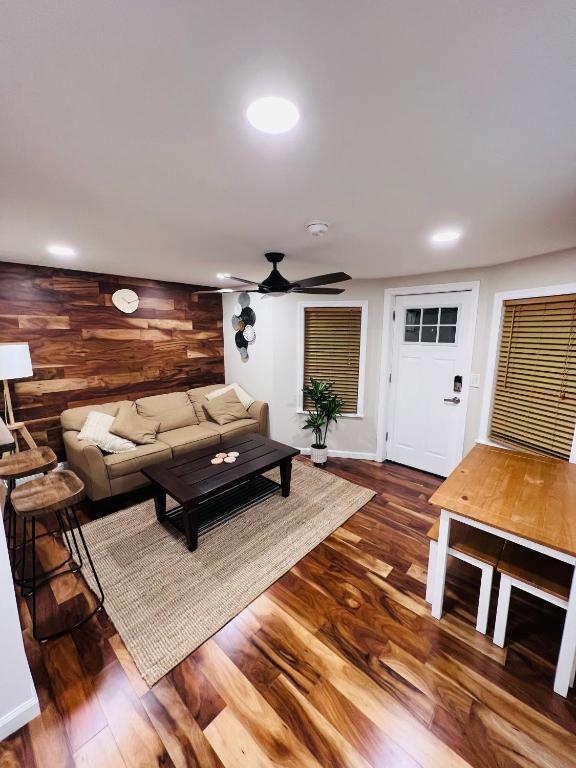 Apartment 5