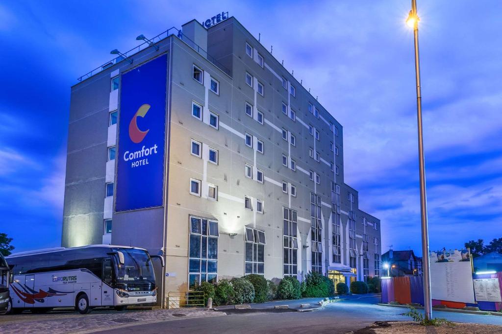 Adapted Comfort Hotel